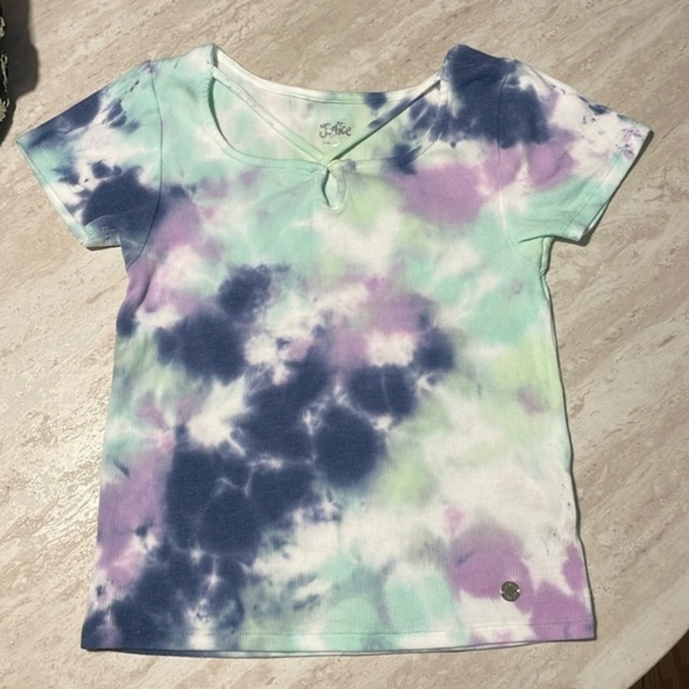 NWOT Justice Little Girl Tie-dye Tee *S (7-8)
